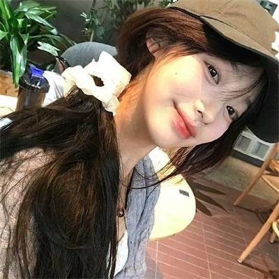 三五成群